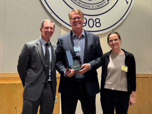 Professor Michael Chapman received the Jesse W. Beams Research Award on October 24, 2025.